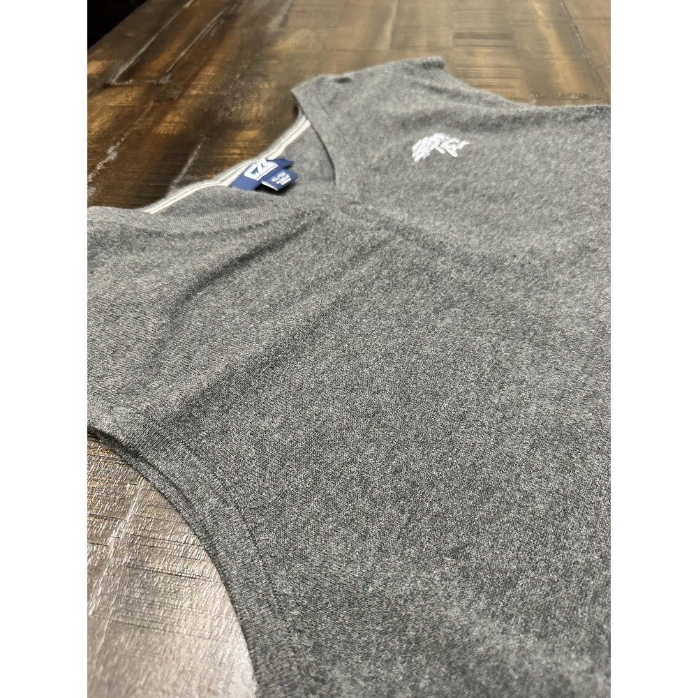 Cutter & Buck Sweater Vest Mens XL Gray V Neck Torrey Pines Golf Knit Logo